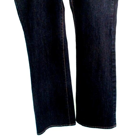 Old Navy Women's The Flirt Dark Wash Mid Rise Boot Cut Blue Jeans Size 10 - Picture 3 of 9
